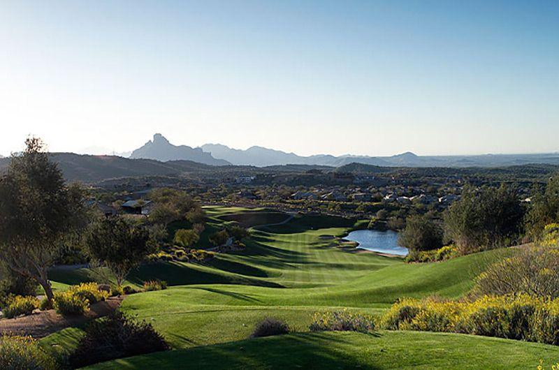 Navigating Fountain Hills: A Golfer's Guide to Accommodations and Courses